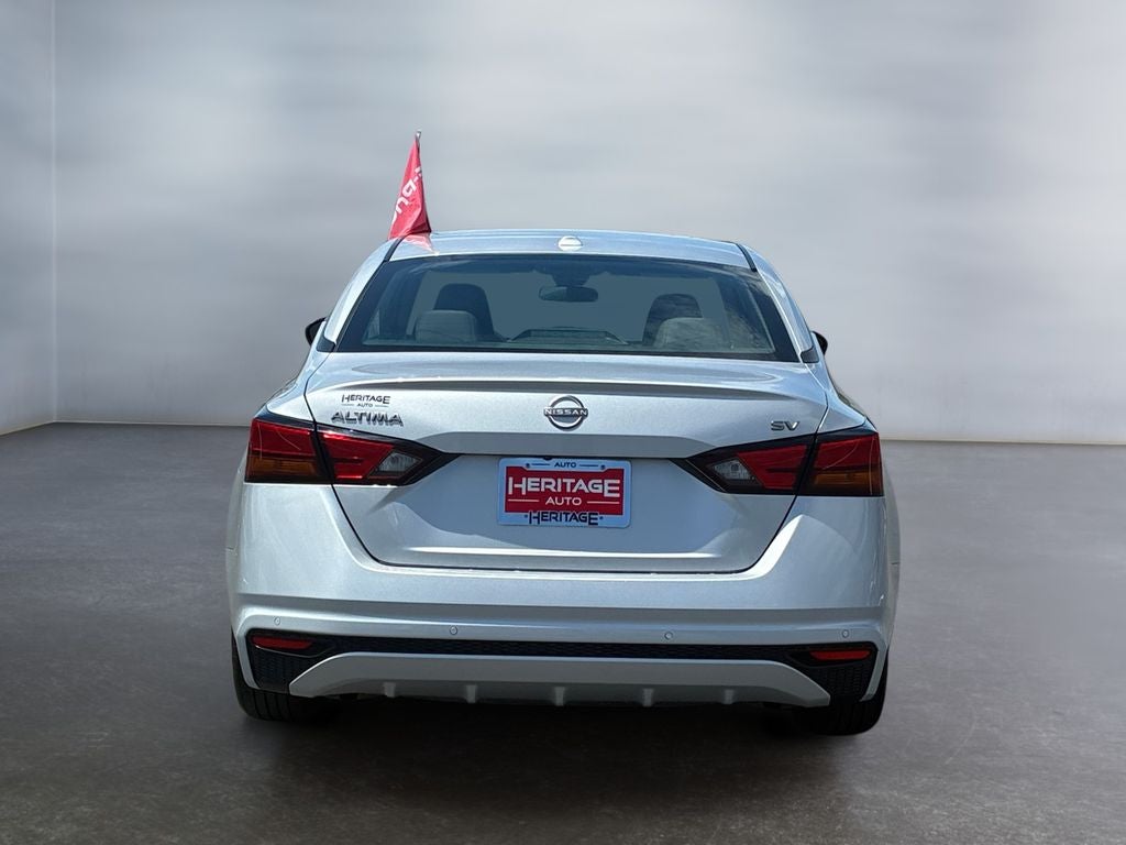2023 Nissan Altima SV FWD