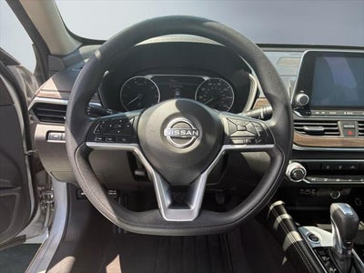 2023 Nissan Altima SV FWD