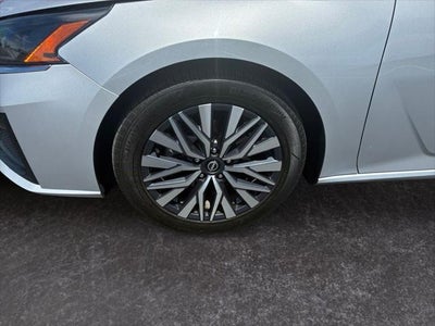 2023 Nissan Altima SV FWD