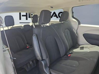 2021 Chrysler Voyager L