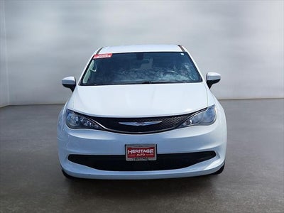 2021 Chrysler Voyager L