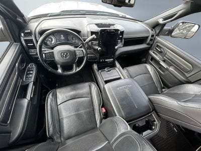 2022 RAM 3500 Limited Crew Cab 4x4 8' Box