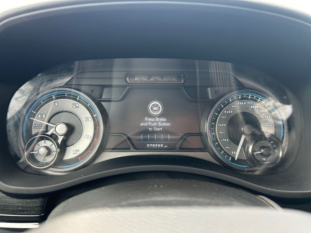 2022 RAM 3500 Limited Crew Cab 4x4 8' Box