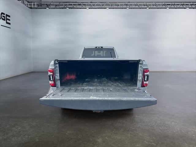 2022 RAM 3500 Limited Crew Cab 4x4 8' Box