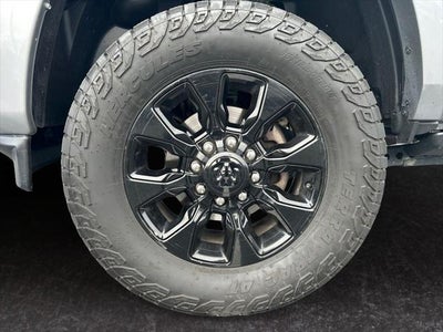 2022 RAM 3500 Limited Crew Cab 4x4 8' Box