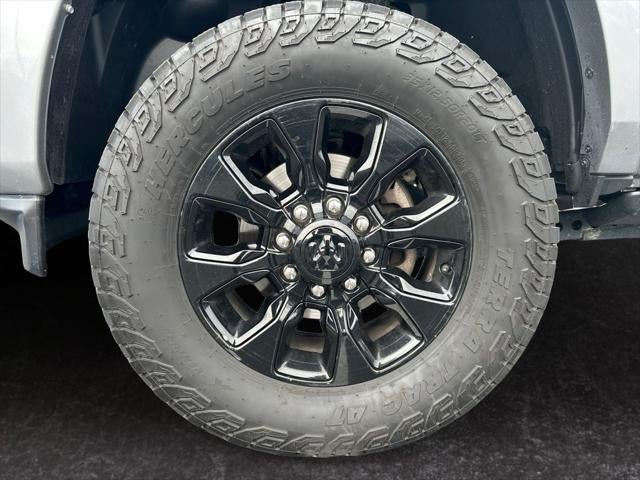 2022 RAM 3500 Limited Crew Cab 4x4 8' Box