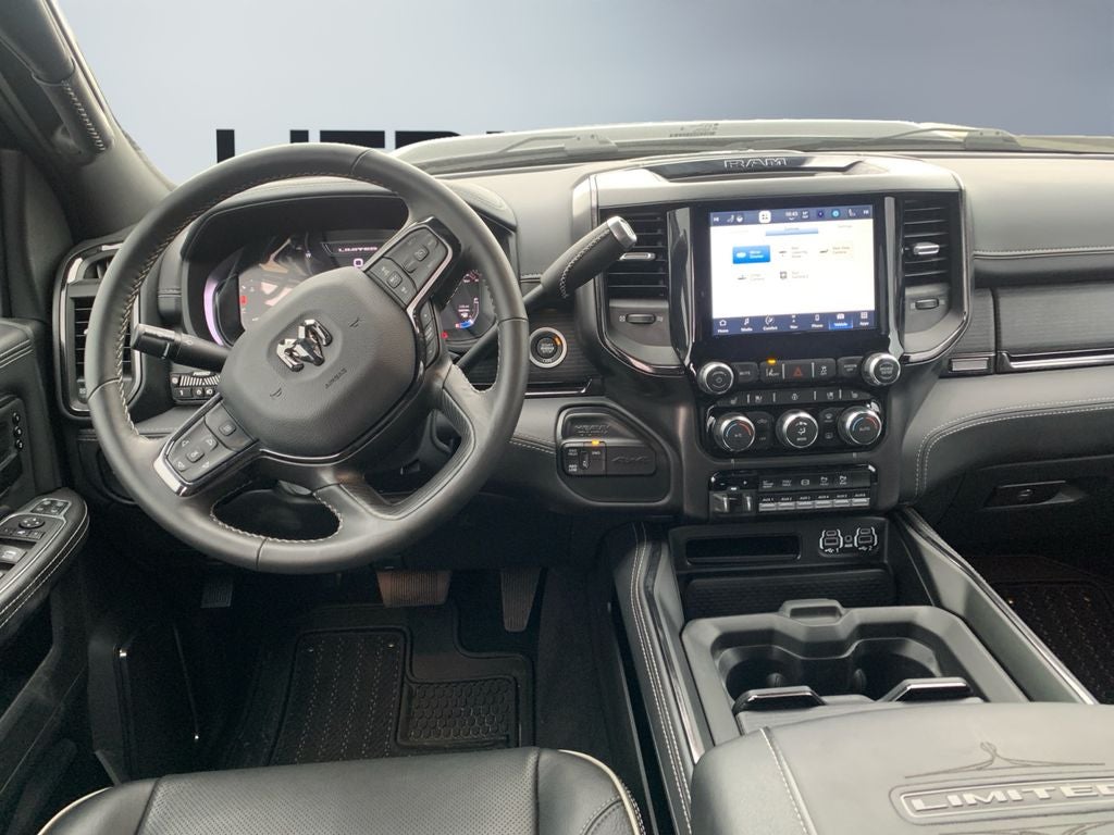 2023 RAM 3500 Limited Crew Cab 4x4 6'4' Box