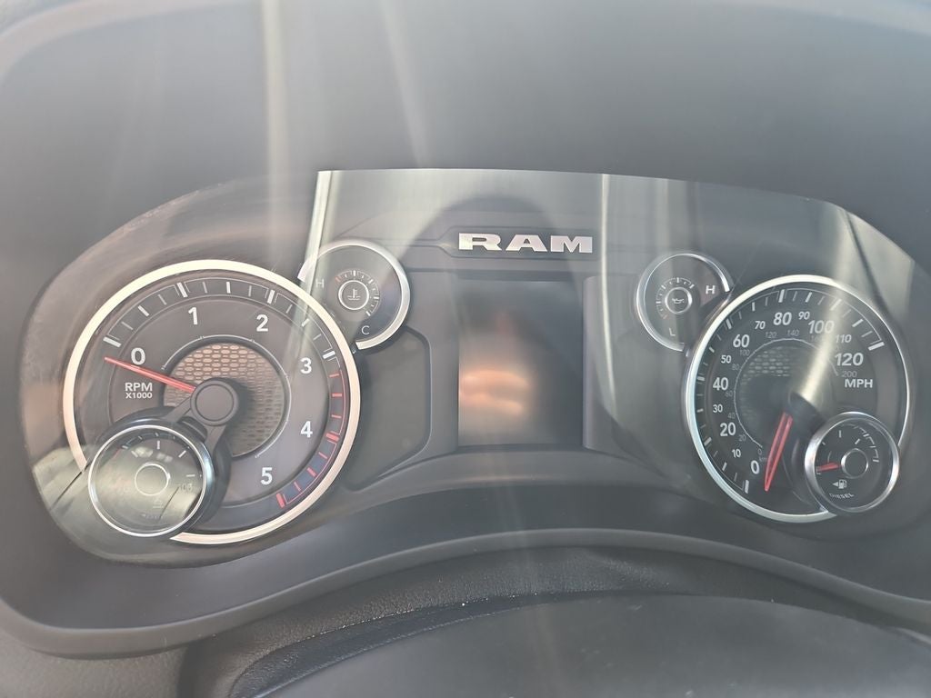 2021 RAM 2500 Tradesman Crew Cab 4x4 6'4' Box
