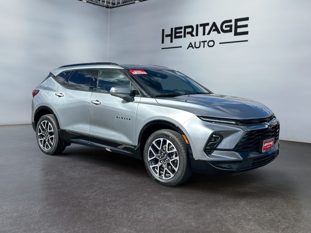 2025 Chevrolet Blazer AWD RS