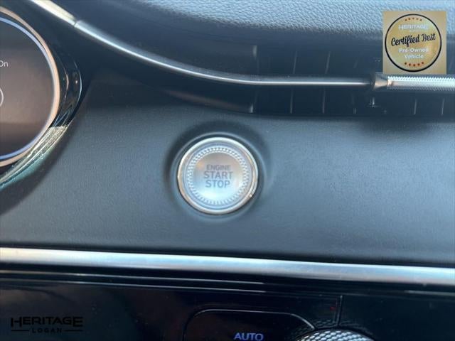 2025 Genesis GV70 2.5T AWD