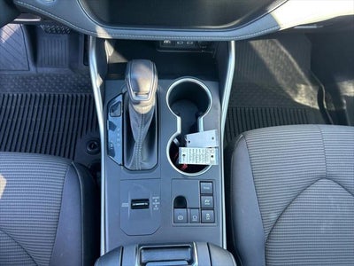 2023 Toyota Highlander Hybrid LE