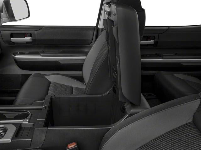 2017 Toyota Tundra SR5 5.7L V8