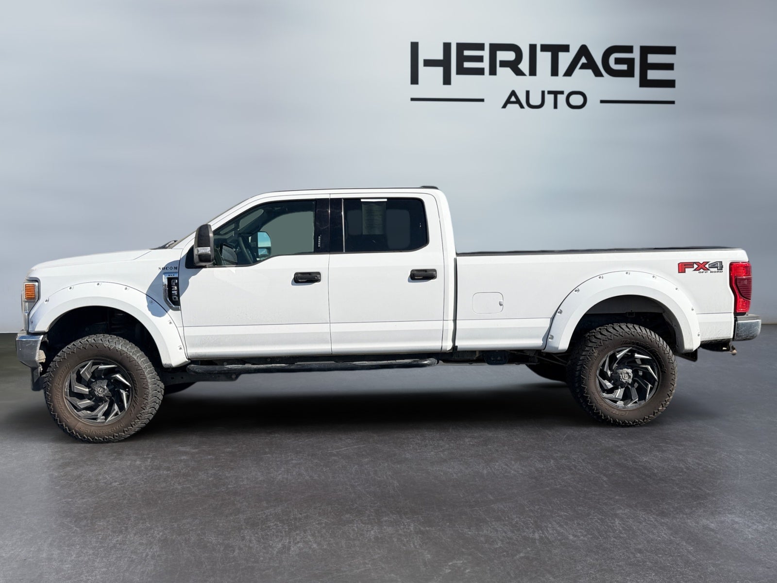 2022 Ford F-350 XLT