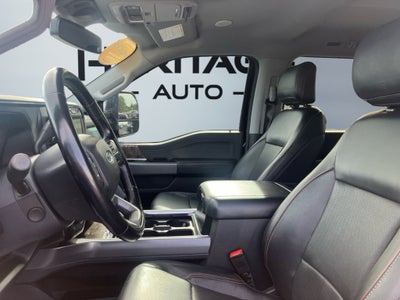 2023 Ford F-350 LARIAT