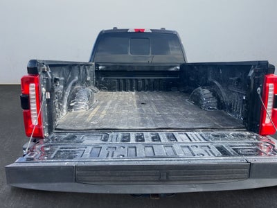2023 Ford F-350 LARIAT