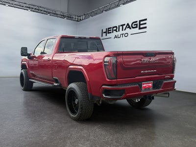 2025 GMC Sierra AT4