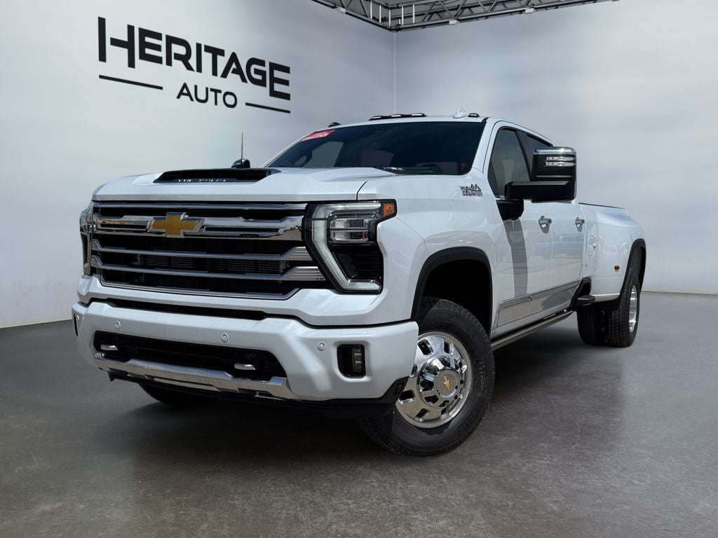 2026 Chevrolet Silverado 3500 HD High Country DRW