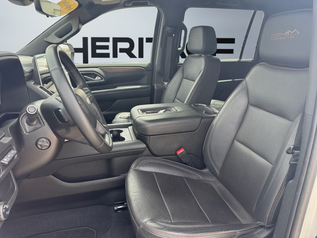 2023 Chevrolet Suburban High Country