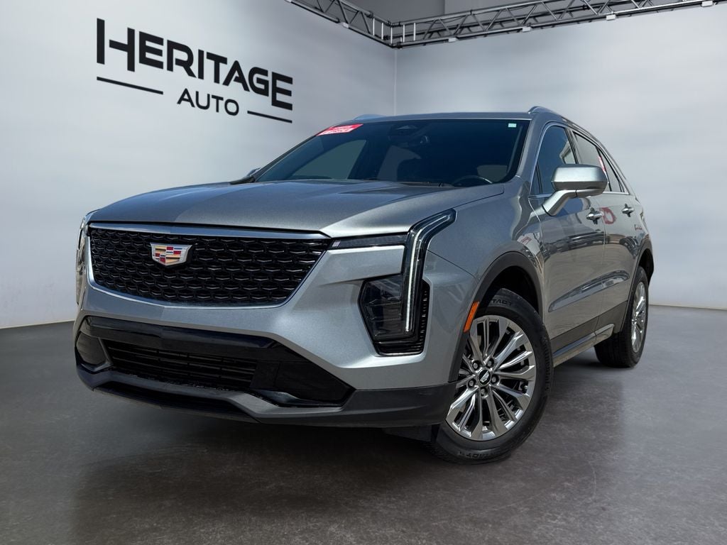 2024 Cadillac XT4 Premium Luxury
