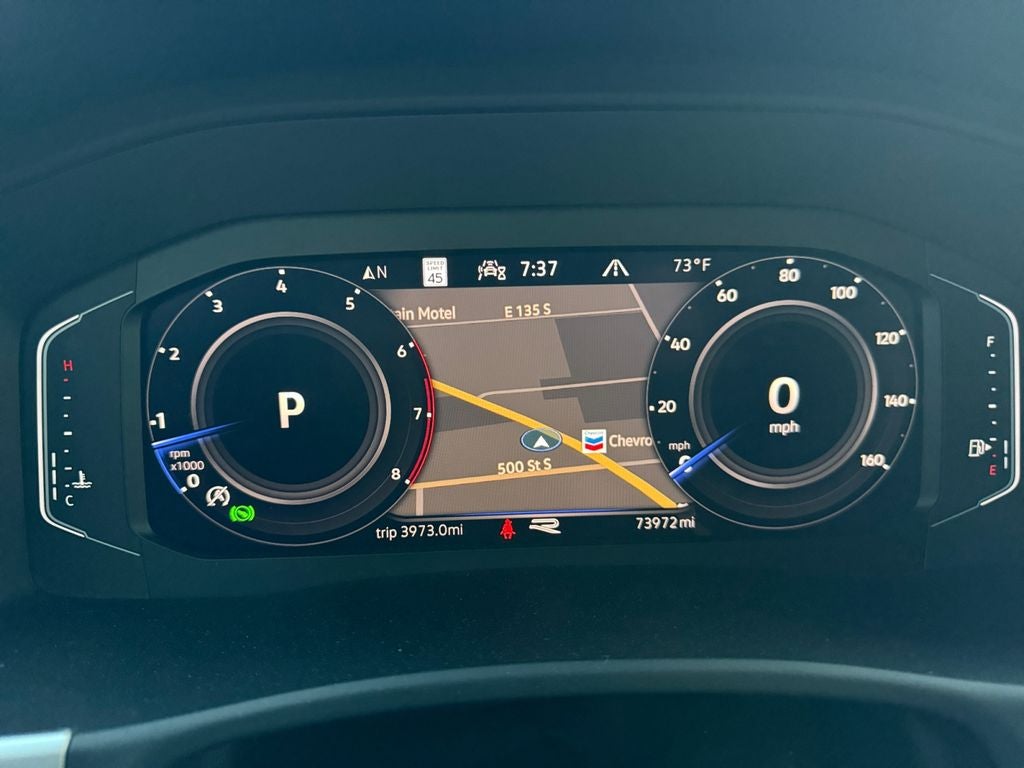 2022 Volkswagen Atlas Cross Sport 3.6L V6 SEL Premium R-Line