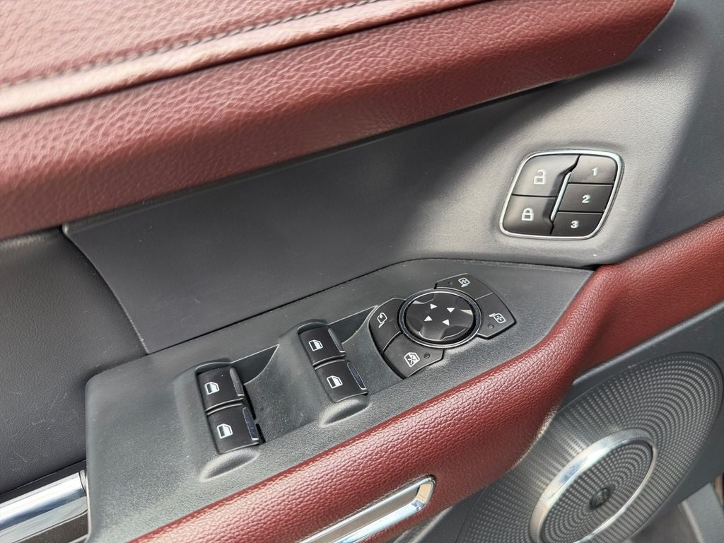 2022 Ford Expedition Limited - Photo 11