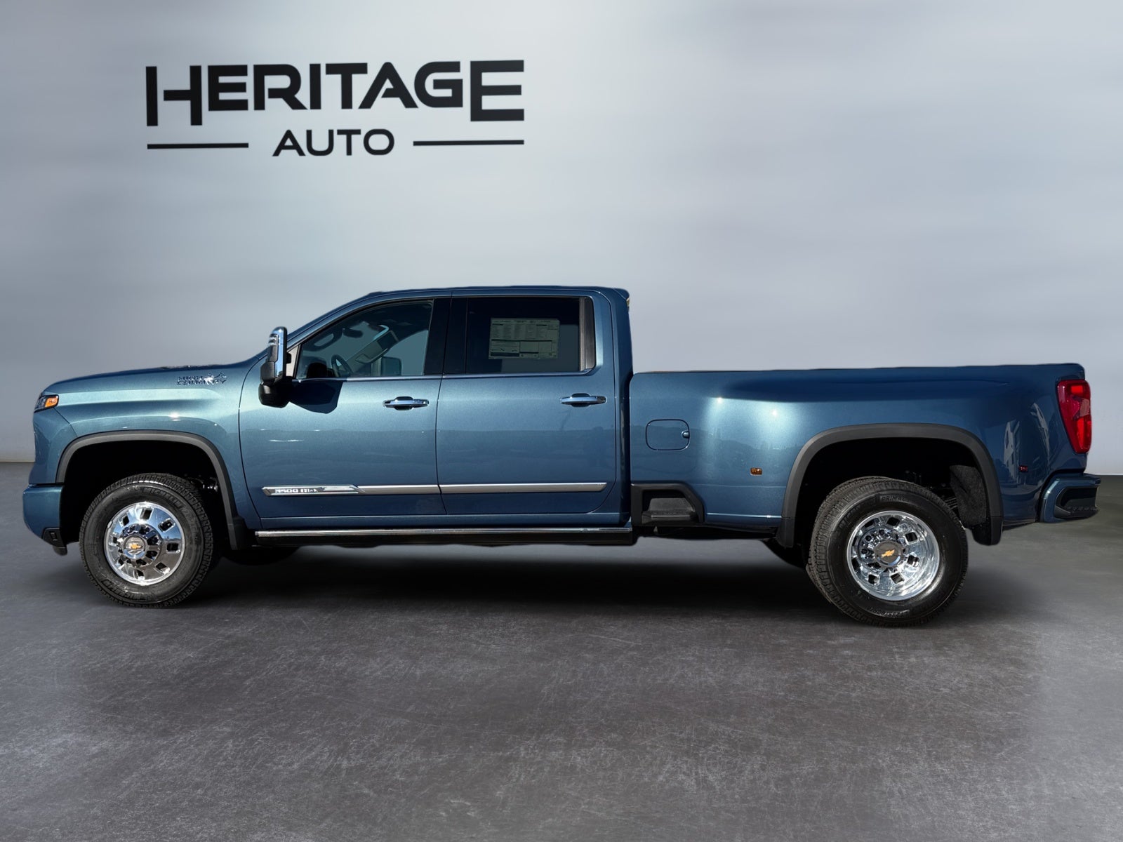 2026 Chevrolet Silverado 3500 HD High Country DRW