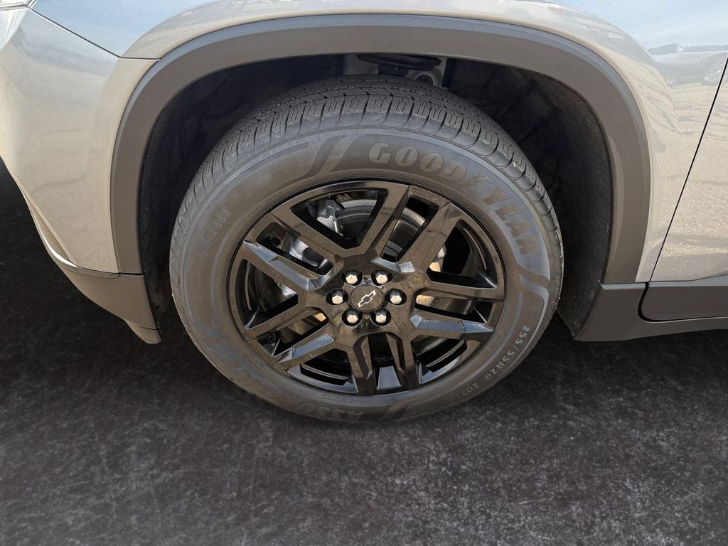 2021 Chevrolet Traverse LS