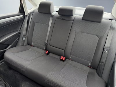 2016 Volkswagen Passat 1.8T S
